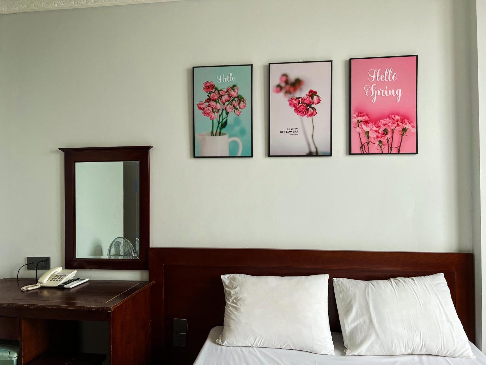 Ven Ho Hotel Hanoi Exterior foto