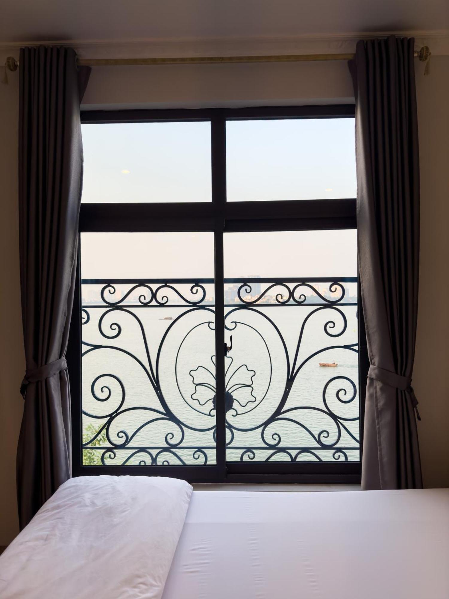 Ven Ho Hotel Hanoi Exterior foto